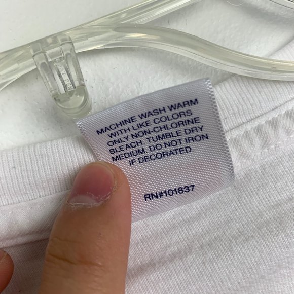 SUPREME Friends Animated Animals Tee - Picture 4 of 6